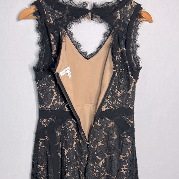 Heartloom Fit and Flare Black Lace Nude Lining Mini Dress size M - Picture 6 of 9